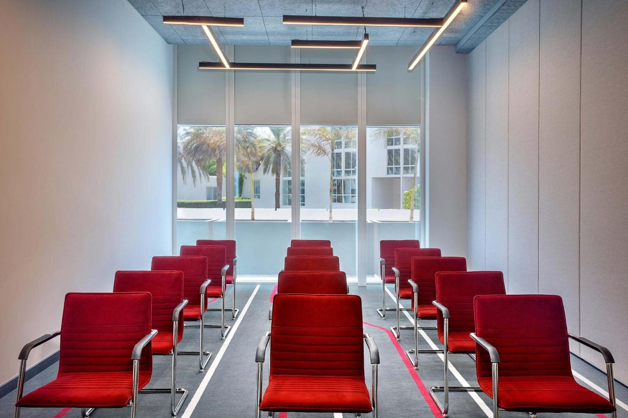 Aloft Dubai Airport Hotel ภายนอก รูปภาพ